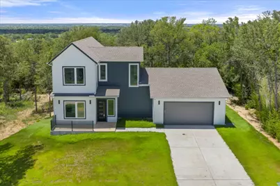 110 Diamond Head Drive, Bastrop, TX 78602 - Photo 5