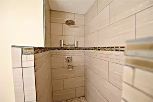 11028 Hard Rock Rd, Austin, TX 78750 - Photo 15