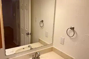 915 W 23rd St, Austin, TX 78705 - Photo 13