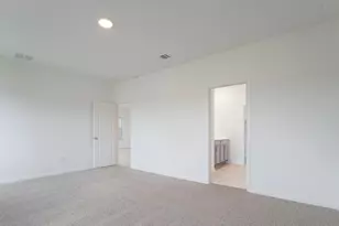 276 Mustang Lk Cir, Buda, TX 78610 - Photo 9