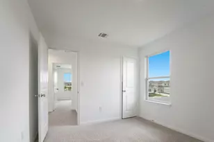 276 Mustang Lk Cir, Buda, TX 78610 - Photo 15