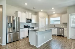 111 Mountain Maple St, Hutto, TX 78634 - Photo 3