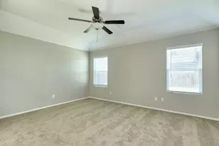 111 Mountain Maple St, Hutto, TX 78634 - Photo 5