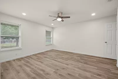 13307 Effingham Street, Austin, TX 78729 - Photo 15