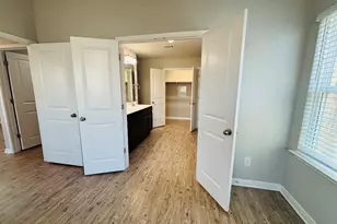 1307 Henry David Dr, Pflugerville, TX 78660 - Photo 5