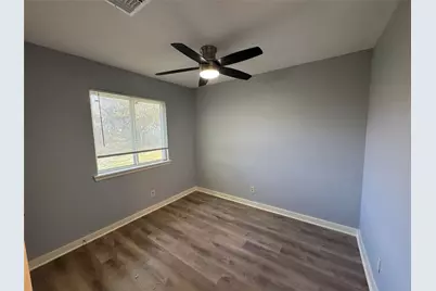 7234 Ellington Circle, Austin, TX 78724 - Photo 5