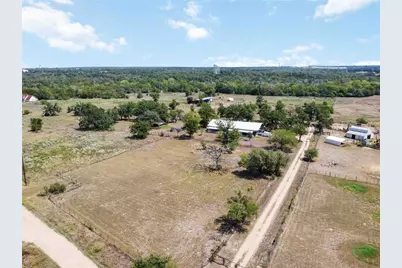 145 Three Oaks Lane, Bastrop, TX 78602 - Photo 31