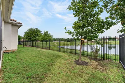 12007 Beautybrush Drive, Austin, TX 78738 - Photo 31