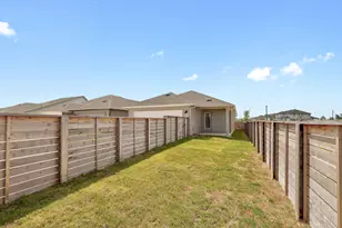 101 Rock Daisy Trl, Hutto, TX 78634 - Photo 23