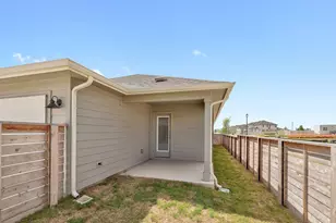 101 Rock Daisy Trl, Hutto, TX 78634 - Photo 21