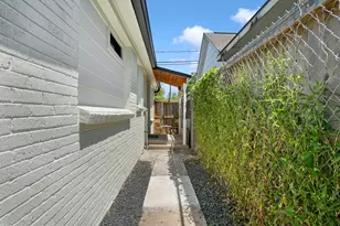 1613 N Cesar Chavez Blvd, Houston, TX 77011 - Photo 17