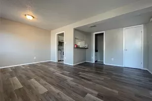 2619 Ektom Dr, Austin, TX 78745 - Photo 3