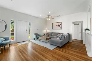 2101 W 10th St, Austin, TX 78703 - Photo 7