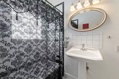 2101 W 10th Street, Austin, TX 78703 - Photo 25