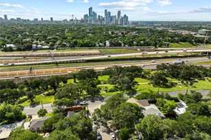 2101 W 10th St, Austin, TX 78703 - Photo 33