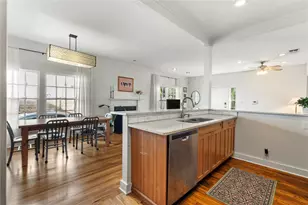 2101 W 10th St, Austin, TX 78703 - Photo 9