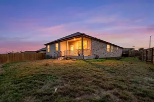 105 Escala Wy, San Marcos, TX 78666 - Photo 27