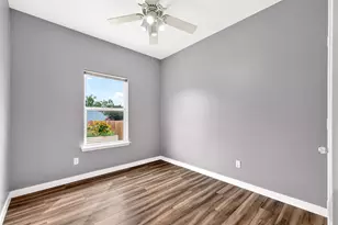 1100 Mira Loma Ln, San Marcos, TX 78666 - Photo 13