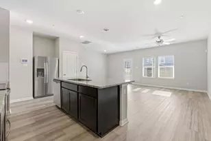 104 Texas Agate Dr, Kyle, TX 78640 - Photo 7