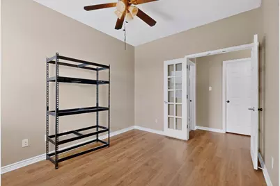 322 Lone Star Boulevard, Hutto, TX 78634 - Photo 23