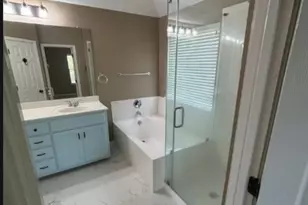 322 Lone Star Blvd, Hutto, TX 78634 - Photo 9