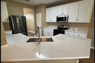 322 Lone Star Blvd, Hutto, TX 78634 - Photo 5