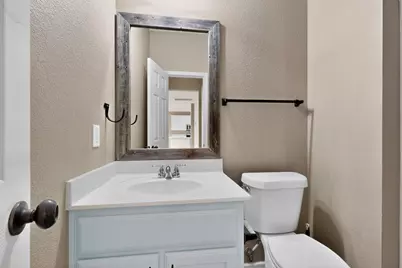 322 Lone Star Boulevard, Hutto, TX 78634 - Photo 17