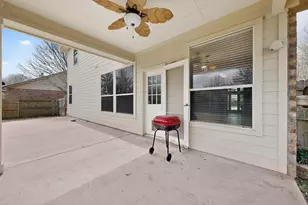 322 Lone Star Blvd, Hutto, TX 78634 - Photo 29