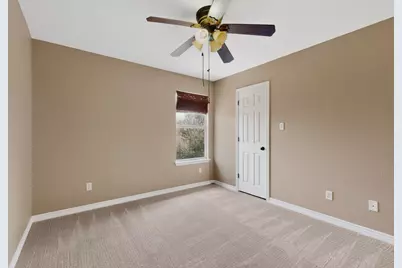 322 Lone Star Boulevard, Hutto, TX 78634 - Photo 15