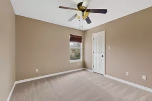 322 Lone Star Blvd, Hutto, TX 78634 - Photo 15