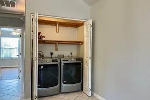 909 Hill Wood Dr, Austin, TX 78745 - Photo 9