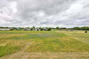 135 Wilbarger Bend Rd, Bastrop, TX 78602 - Photo 33