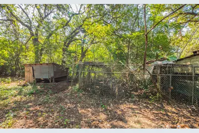 574 Oaklawn Drive, Rockdale, TX 76567 - Photo 23