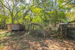 574 Oaklawn Dr, Rockdale, TX 76567 - Photo 23