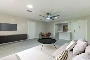 574 Oaklawn Dr, Rockdale, TX 76567 - Photo 5