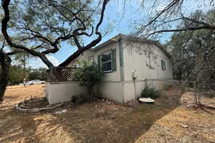 435 Horseshoe Dr, Kingsland, TX 78639 - Photo 3