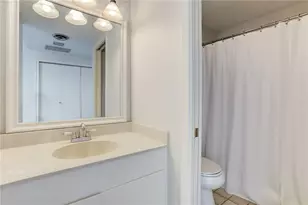 1801 Lavaca St, Austin, TX 78701 - Photo 11