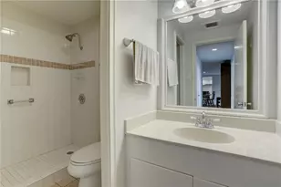 1801 Lavaca St, Austin, TX 78701 - Photo 13