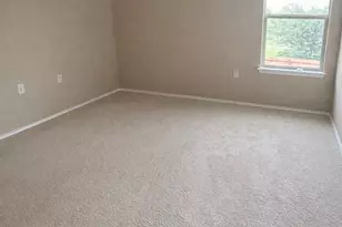 7108 Outfitter Drive, Austin, TX 78744 - Photo 9