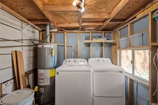 1706 Riverview St, Austin, TX 78702 - Photo 25