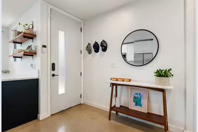 1114 E 3rd Street #1, Austin, TX 78702 - Photo 3