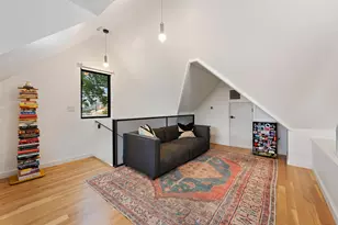 1114 E 3rd St, Austin, TX 78702 - Photo 35