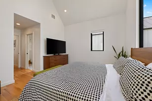 1114 E 3rd St, Austin, TX 78702 - Photo 23