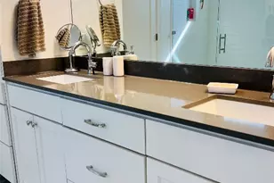 4704 Duval St, Austin, TX 78751 - Photo 23