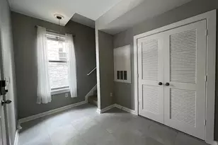 1201 Grove Blvd, Austin, TX 78741 - Photo 3