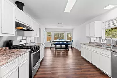 704 Greenwich Place, Round Rock, TX 78664 - Photo 11