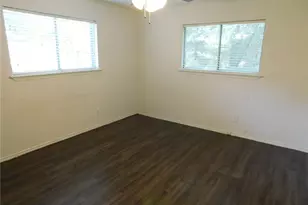 3308 Hycreek Dr, Austin, TX 78723 - Photo 11