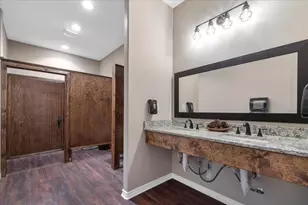 178 Pine Tree Loop, Bastrop, TX 78602 - Photo 31