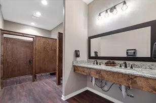 178 Pine Tree Loop, Bastrop, TX 78602 - Photo 31