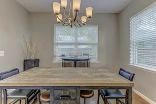 4809 Bolm Rd, Austin, TX 78702 - Photo 9